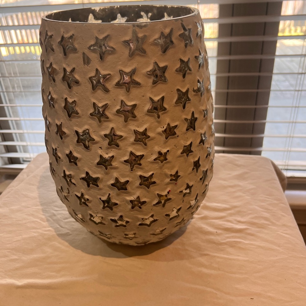 Ceramic Star Patterned Vase
